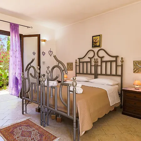 Uva Regina By Casa Di Marco Villa