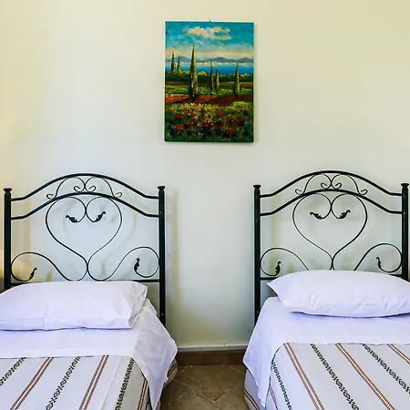 Uva Regina By Casa Di Marco