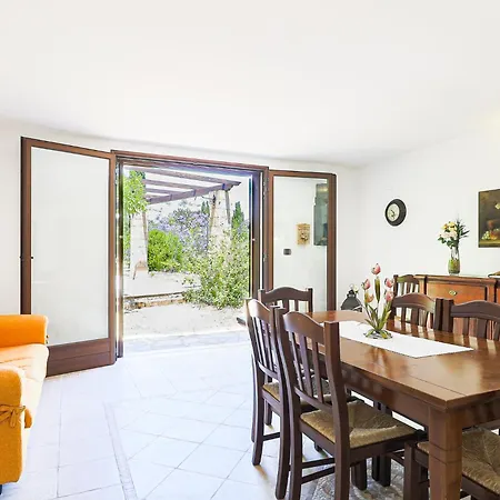 Uva Regina By Casa Di Marco * Gallipolli